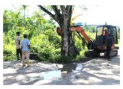 Peduli Lingkungan, Apical Group Normalisasi Drainase Di Kelurahan Lubuk Gaung